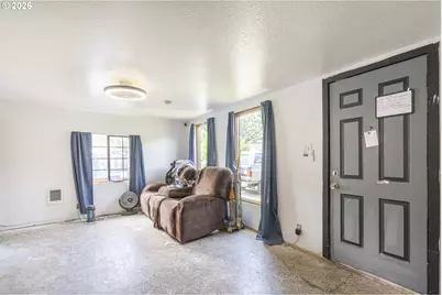 3250 Abrams Ave NE, Salem, OR 97301 - Photo 5