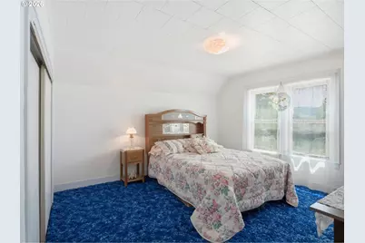 544 SE Court St, Dallas, OR 97338 - Photo 33