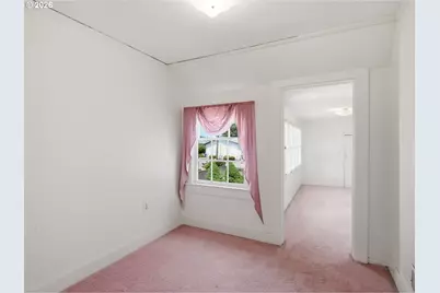 544 SE Court St, Dallas, OR 97338 - Photo 35