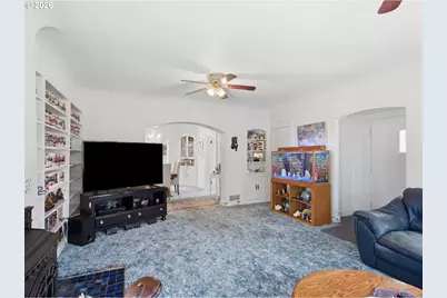 544 SE Court St, Dallas, OR 97338 - Photo 11