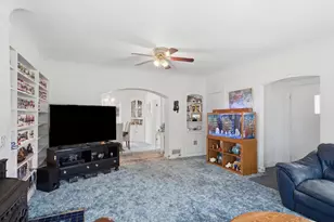 544 SE Court St, Dallas, OR 97338 - Photo 11