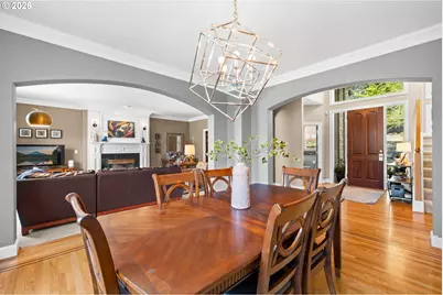 17485 Brookhurst Dr, Lake Oswego, OR 97034 - Photo 9