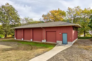 2230 W Harvard Ave, Roseburg, OR 97471 - Photo 43