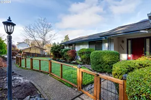 2595 Highland Oaks Dr, Eugene, OR 97405 - Photo 3