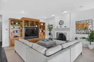 3966 NW Loy Ct, Portland, OR 97229 - Photo 17