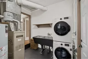 725 NE 55th Ave, Portland, OR 97213 - Photo 9