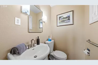 428 N Underwood St, Kennewick, WA 99336 - Photo 13