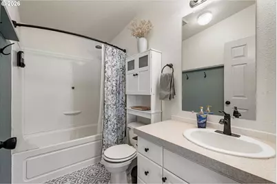 207 Court St, Enterprise, OR 97828 - Photo 29