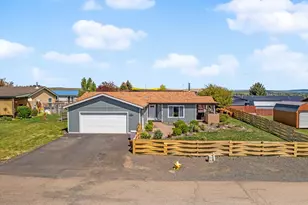 207 Court St, Enterprise, OR 97828 - Photo 3