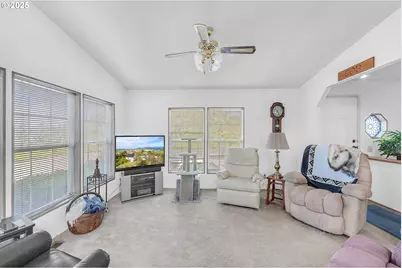 66502 Doetsch Rd, Deer Island, OR 97054 - Photo 3