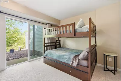 13217 SW Summerwood Dr, Portland, OR 97223 - Photo 25
