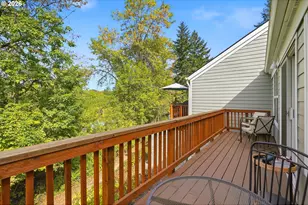 13217 SW Summerwood Dr, Portland, OR 97223 - Photo 19