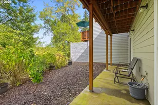 13217 SW Summerwood Dr, Portland, OR 97223 - Photo 29