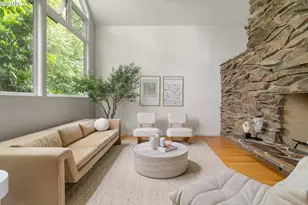 710 NW Winchester Terrace, Portland, OR 97210 - Photo 23