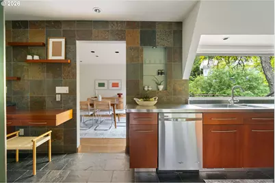 710 NW Winchester Ter, Portland, OR 97210 - Photo 17