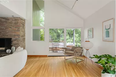 710 NW Winchester Ter, Portland, OR 97210 - Photo 13
