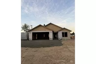 756 SE Hall St, Winston, OR 97496 - Photo 13