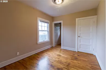 1522 N Rosa Parks Way, Portland, OR 97217 - Photo 11