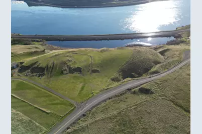 3 Wishram Rd, Wishram, WA 98673 - Photo 1