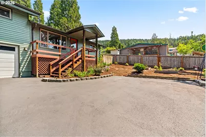 537 S 71st St, Springfield, OR 97477 - Photo 3