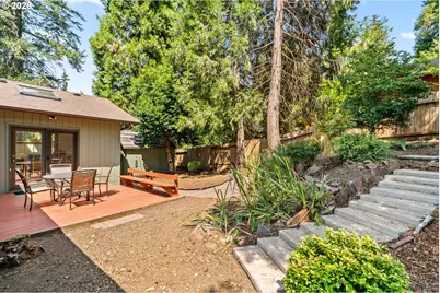 537 S 71st St, Springfield, OR 97477 - Photo 31