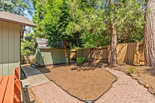 537 S 71st St, Springfield, OR 97478 - Photo 35