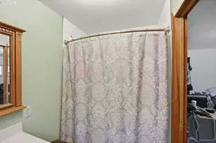 46760 Hwy 242, Myrtle Point, OR 97458 - Photo 29