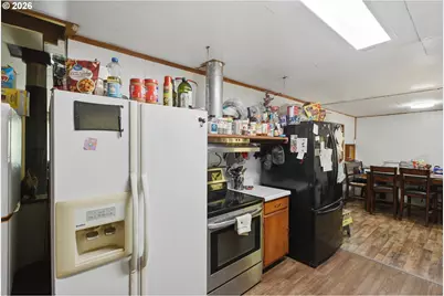46760 Highway 242, Myrtle Point, OR 97458 - Photo 9