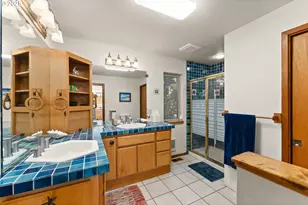 325 Beals Creek Rd, Canyonville, OR 97417 - Photo 15