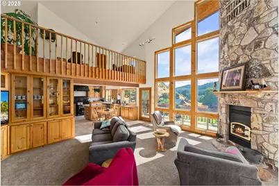 325 Beals Creek Rd, Canyonville, OR 97417 - Photo 5