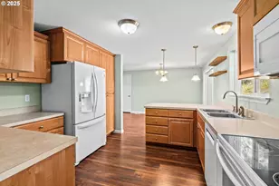 34637 E Knox Butte Rd, Albany, OR 97322 - Photo 15