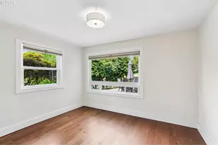 411 SE 65th Ave, Portland, OR 97215 - Photo 13