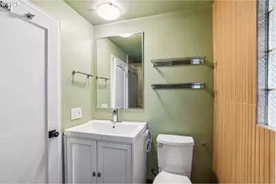 411 SE 65th Ave, Portland, OR 97215 - Photo 15