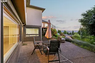411 SE 65th Ave, Portland, OR 97215 - Photo 37