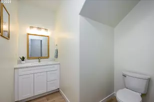 1145 Ludgate Dr, Eugene, OR 97402 - Photo 15