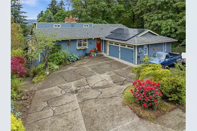 6717 Oakridge Dr, Gladstone, OR 97027 - Photo 1