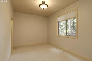 18237 SW Florendo Ln, Beaverton, OR 97007 - Photo 27