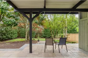 6610 SW Canyon Ln, Portland, OR 97225 - Photo 31