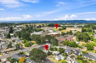 923 Hoffman St, Woodland, WA 98674 - Photo 33