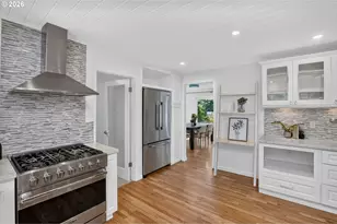 16933 Greentree Ave, Lake Oswego, OR 97034 - Photo 5