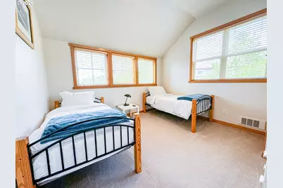 5670 Barefoot Ln, Pacific City, OR 97135 - Photo 27