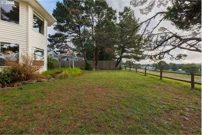 2340 S Crestline Dr, Waldport, OR 97394 - Photo 39