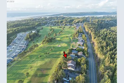 2340 S Crestline Dr, Waldport, OR 97394 - Photo 45