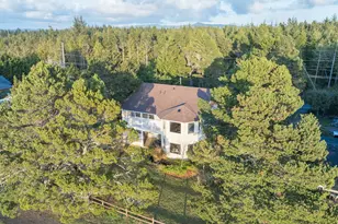 2340 S Crestline Dr, Waldport, OR 97394 - Photo 43