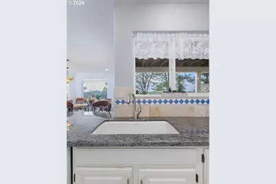 2340 S Crestline Dr, Waldport, OR 97394 - Photo 11