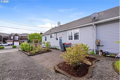 416 S Downing St, Seaside, OR 97138 - Photo 13