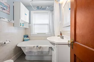 416 S Downing St, Seaside, OR 97138 - Photo 35