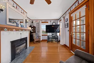 416 S Downing St, Seaside, OR 97138 - Photo 21