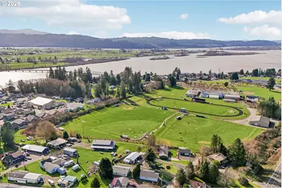 50 Hill Dr, Cathlamet, WA 98612 - Photo 29