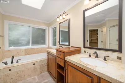 3208 SW Luradel St, Portland, OR 97219 - Photo 31